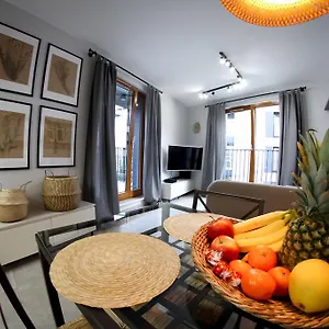 شقة Browar Lubicz | Balcony | Elevator | Free Garage, كراكوفيا